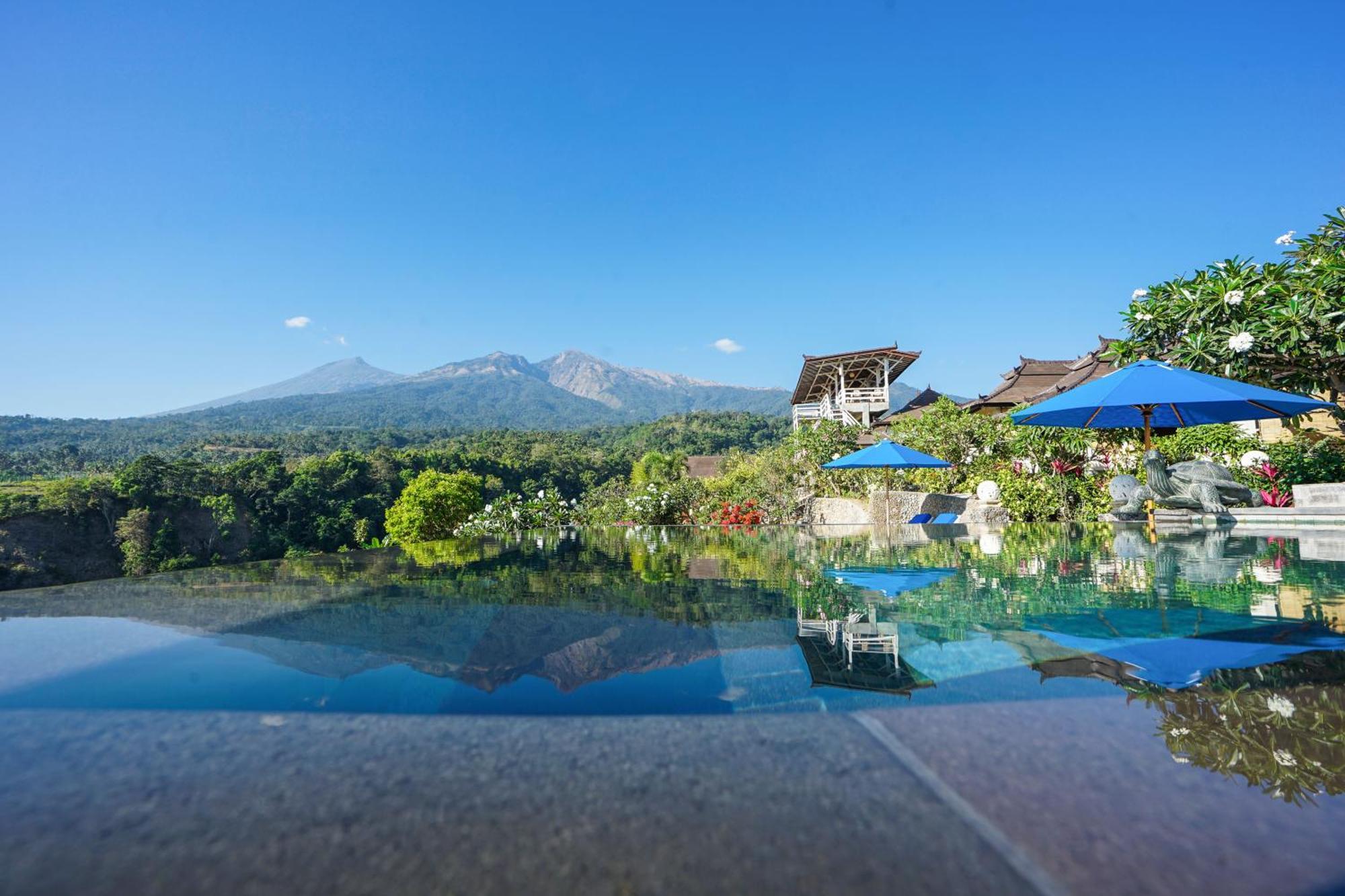 Rinjani Lodge Senaru Exterior photo