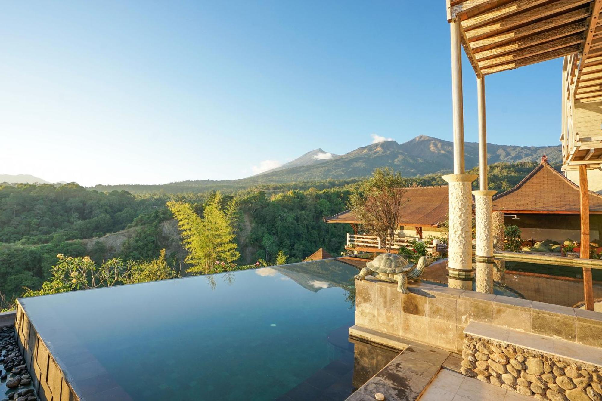 Rinjani Lodge Senaru Exterior photo