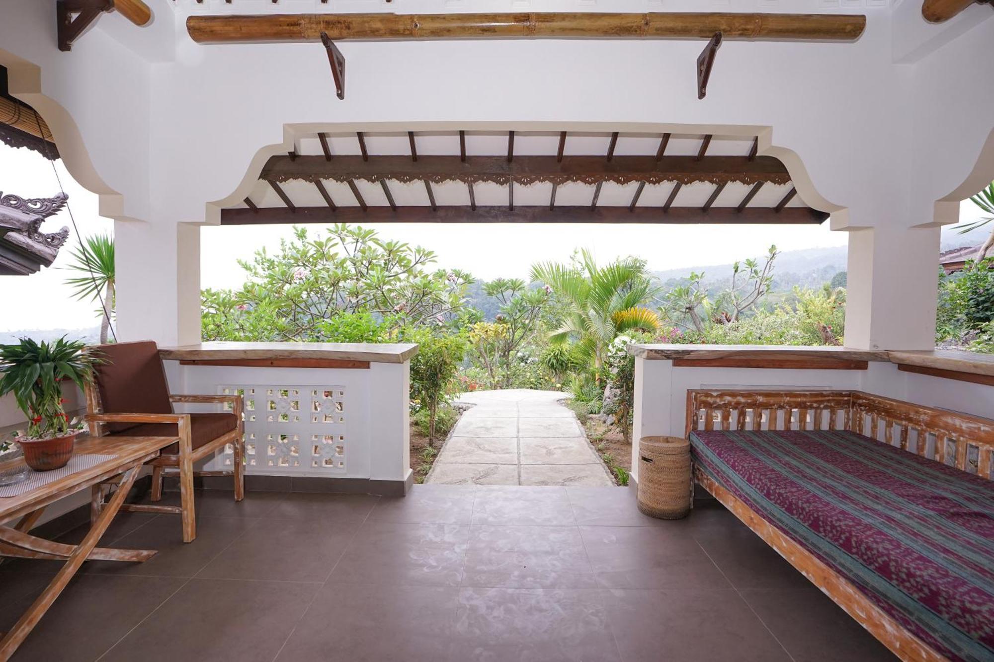 Rinjani Lodge Senaru Exterior photo