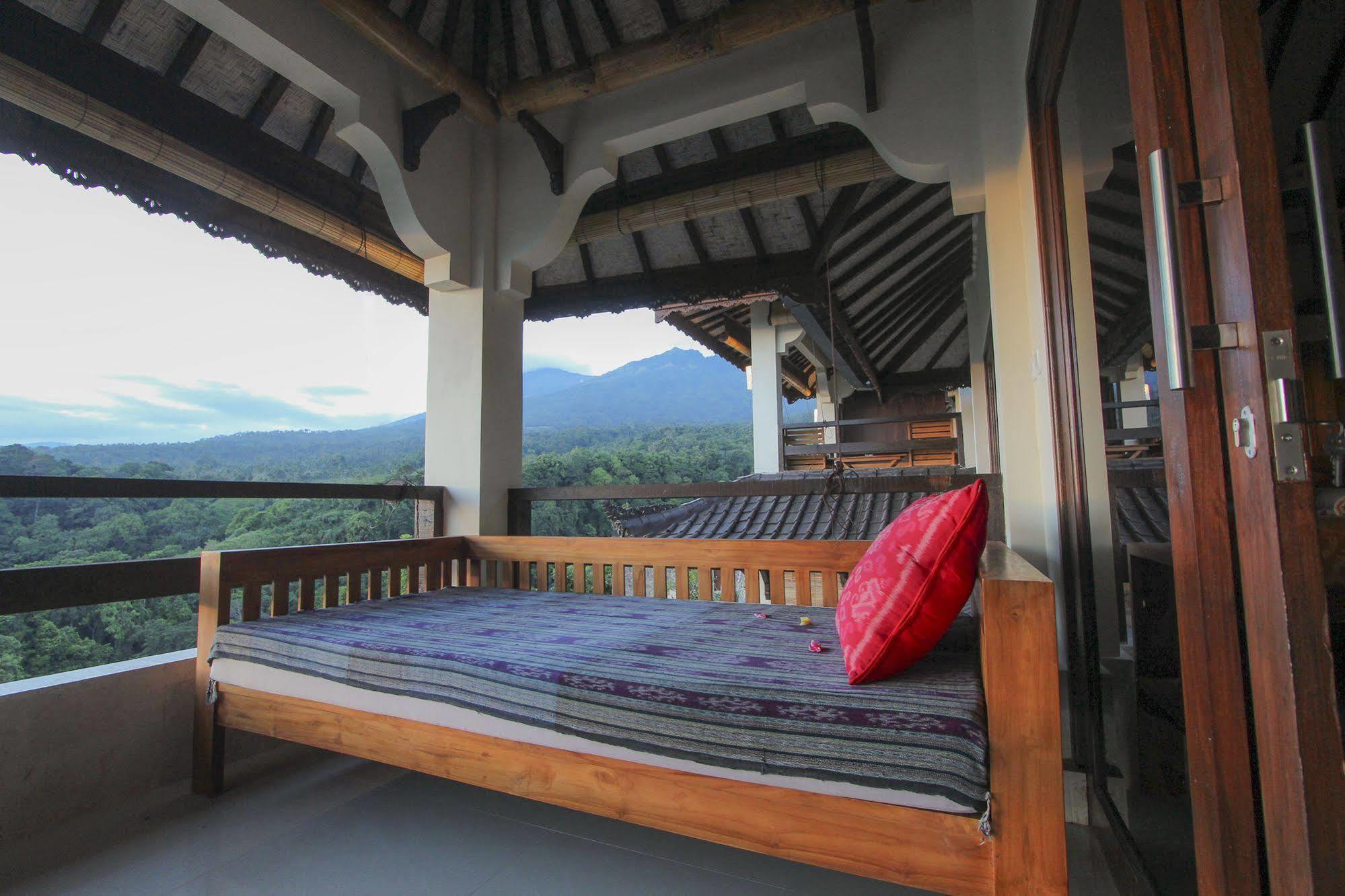 Rinjani Lodge Senaru Exterior photo