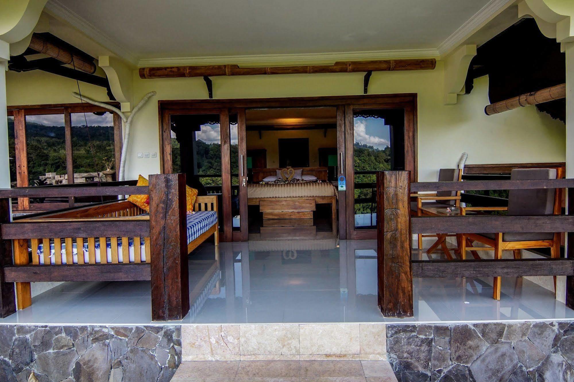 Rinjani Lodge Senaru Exterior photo